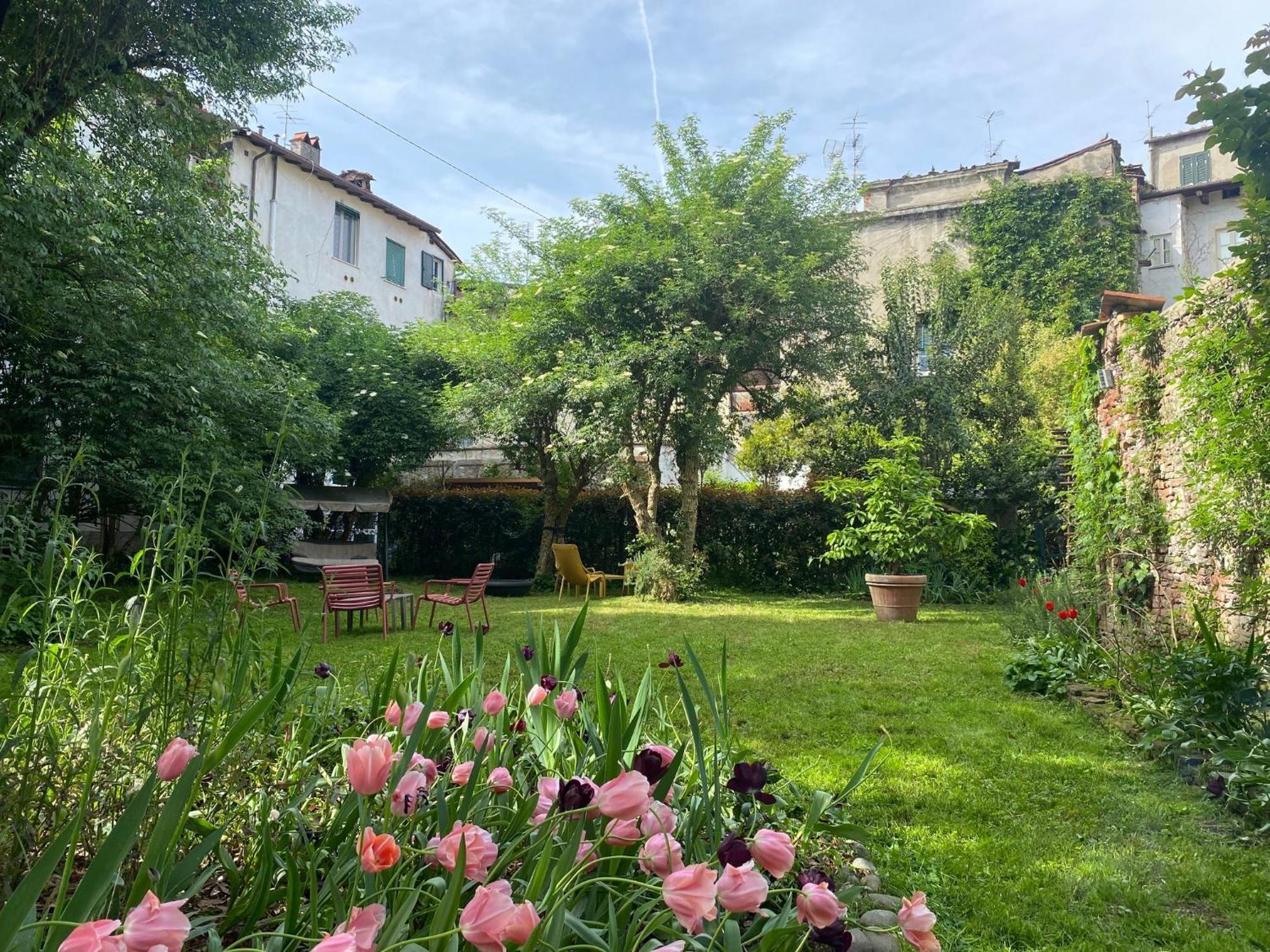 Corte Meraviglia - Relais Lucca Bagian luar foto